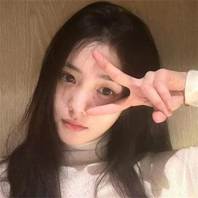 左轮手枪莉莉